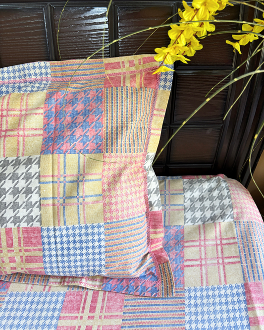 Multicolor Pastel Plaid and Houndstooth Double Size Cotton Bedsheet HOME SAARTHI