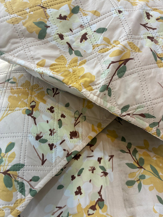 Cream & Mustard Yellow Floral King Size Bedsheets with Quilted Pillow Covers