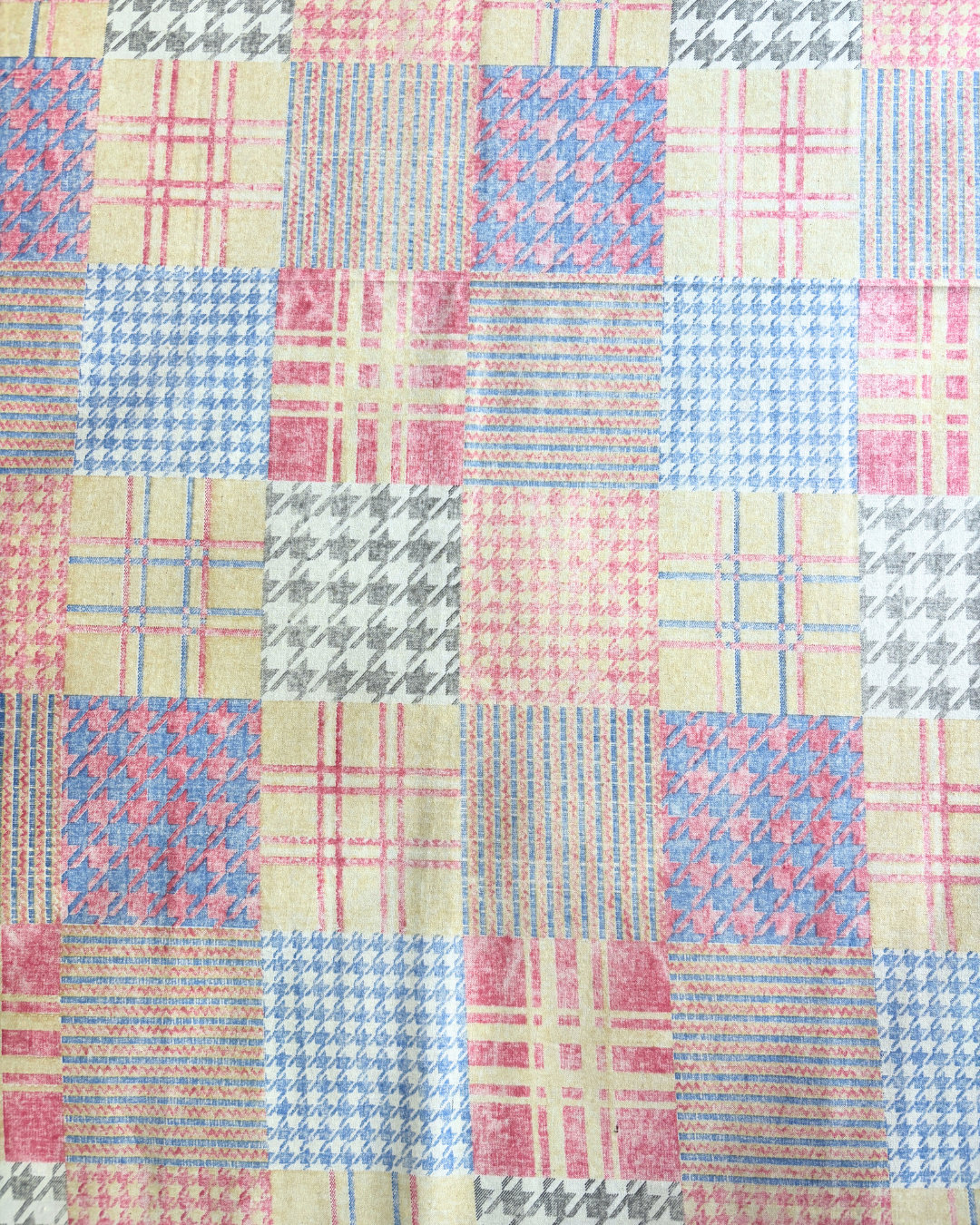 Multicolor Pastel Plaid and Houndstooth Double Size Cotton Bedsheet HOME SAARTHI