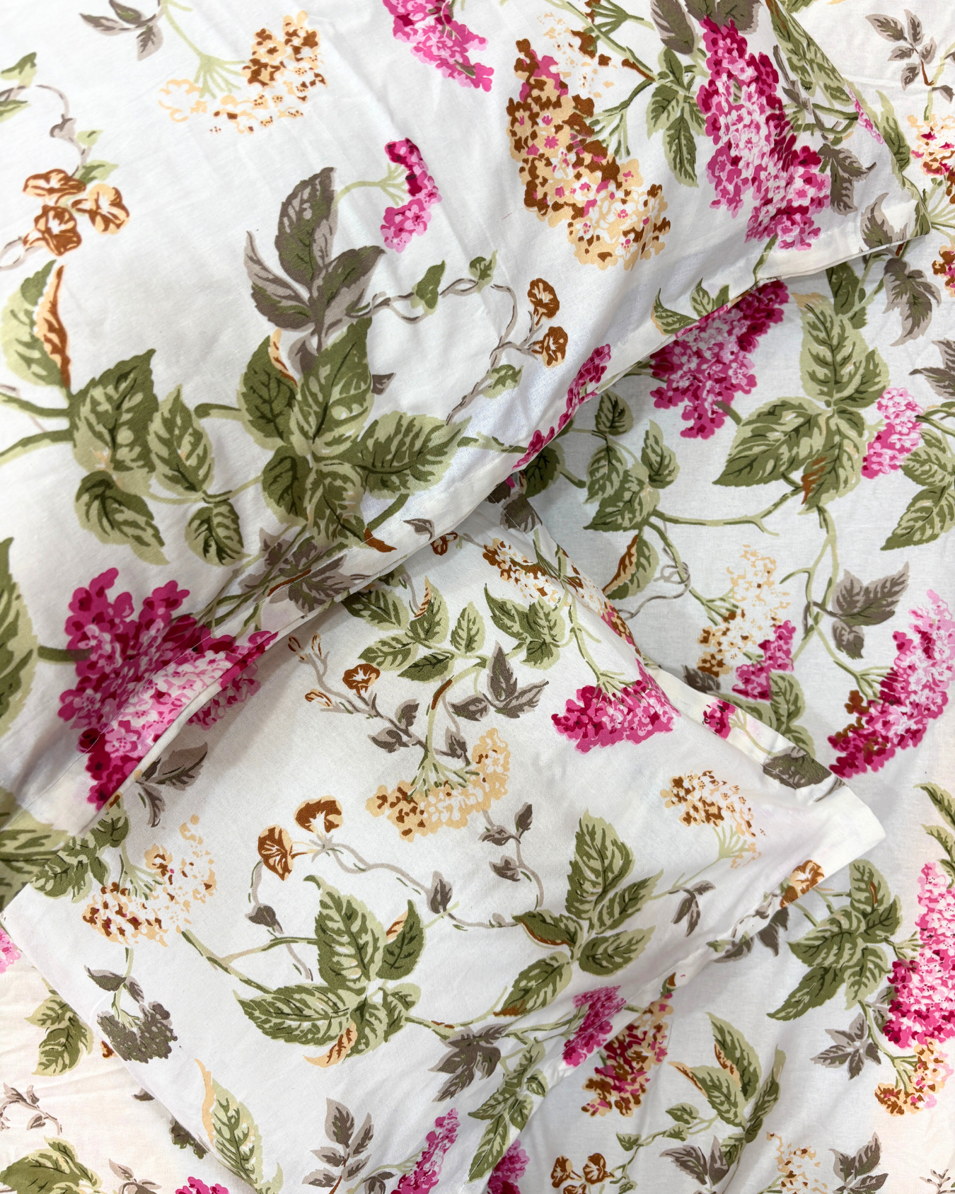 Ivory Pink & Green Floral Premium King Fitted Bedsheet With 2 Pillow Covers HOME SAARTHI