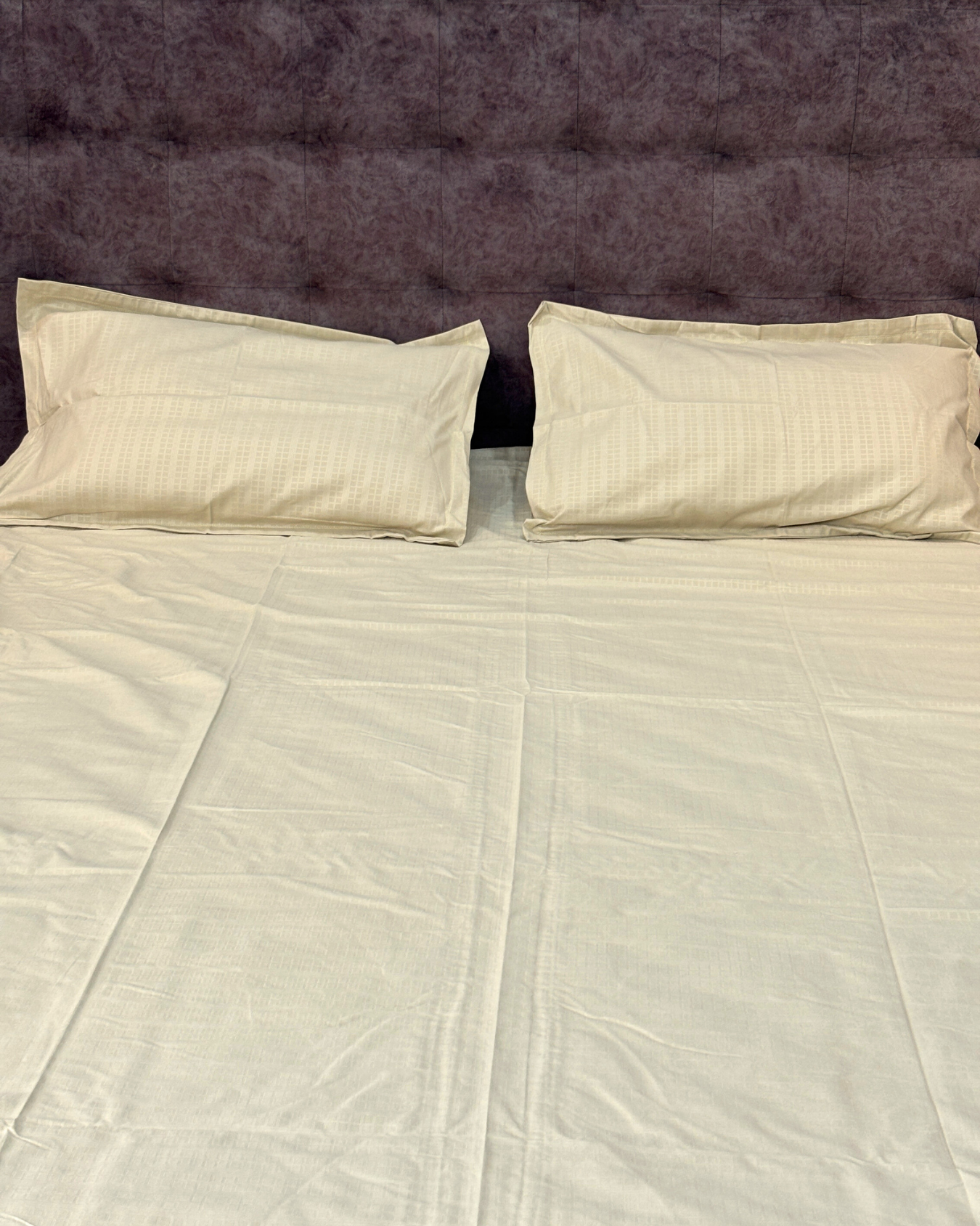 Cream Beige Geometric Impression Classic King Impression Bedsheets
