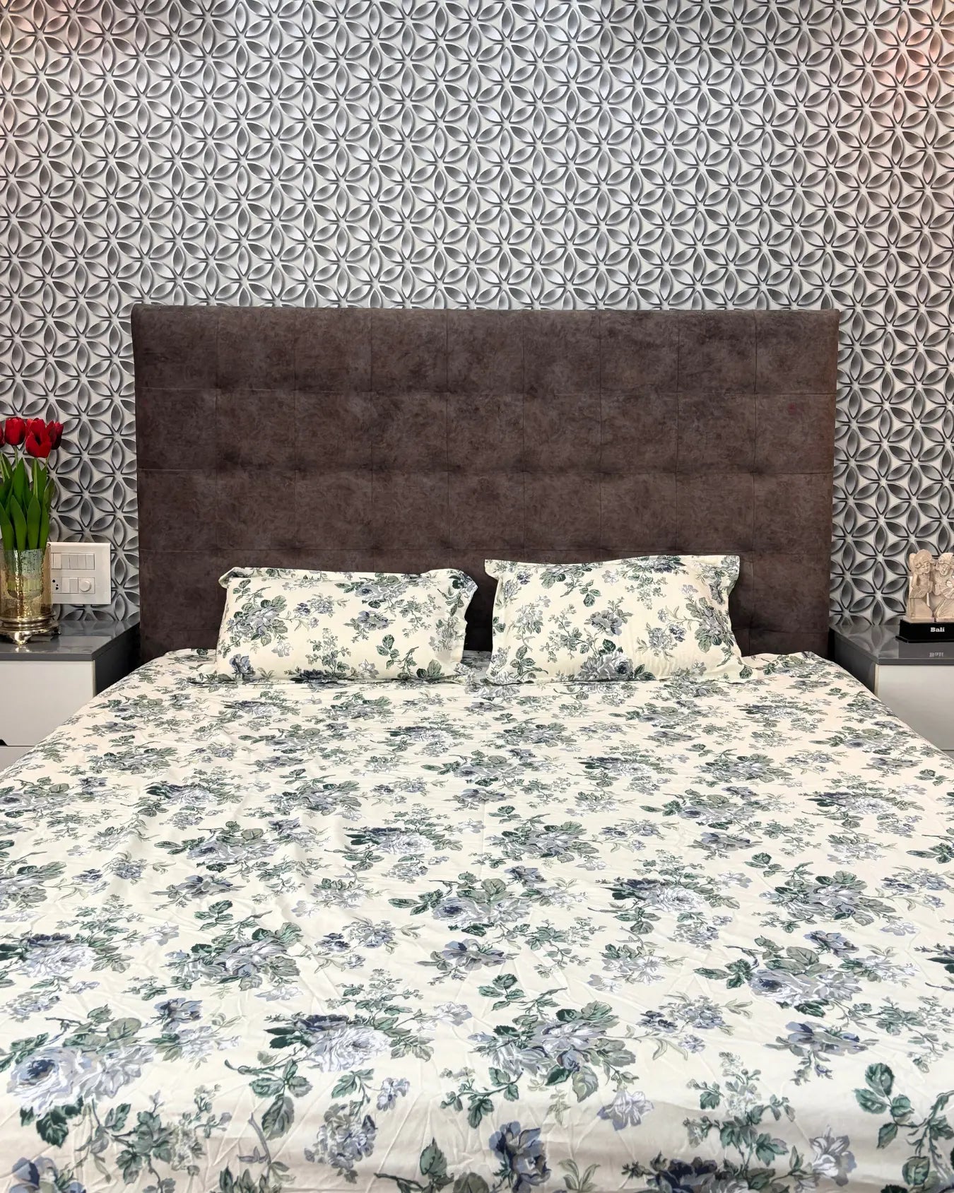 Blue & Green Floral Premium King Fitted Bedsheet With 2 Pillow Covers HOME SAARTHI