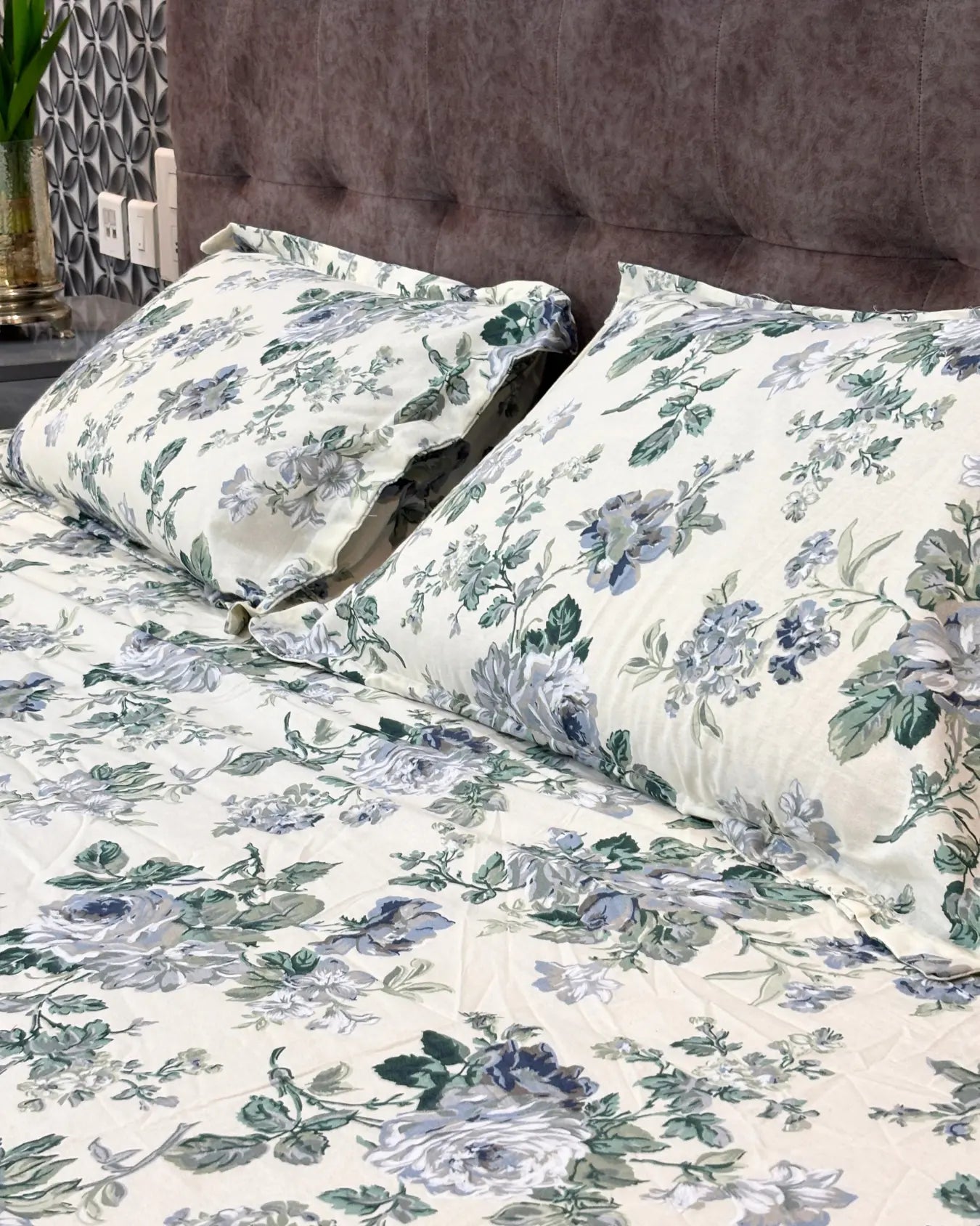 Blue & Green Floral Premium King Fitted Bedsheet With 2 Pillow Covers HOME SAARTHI