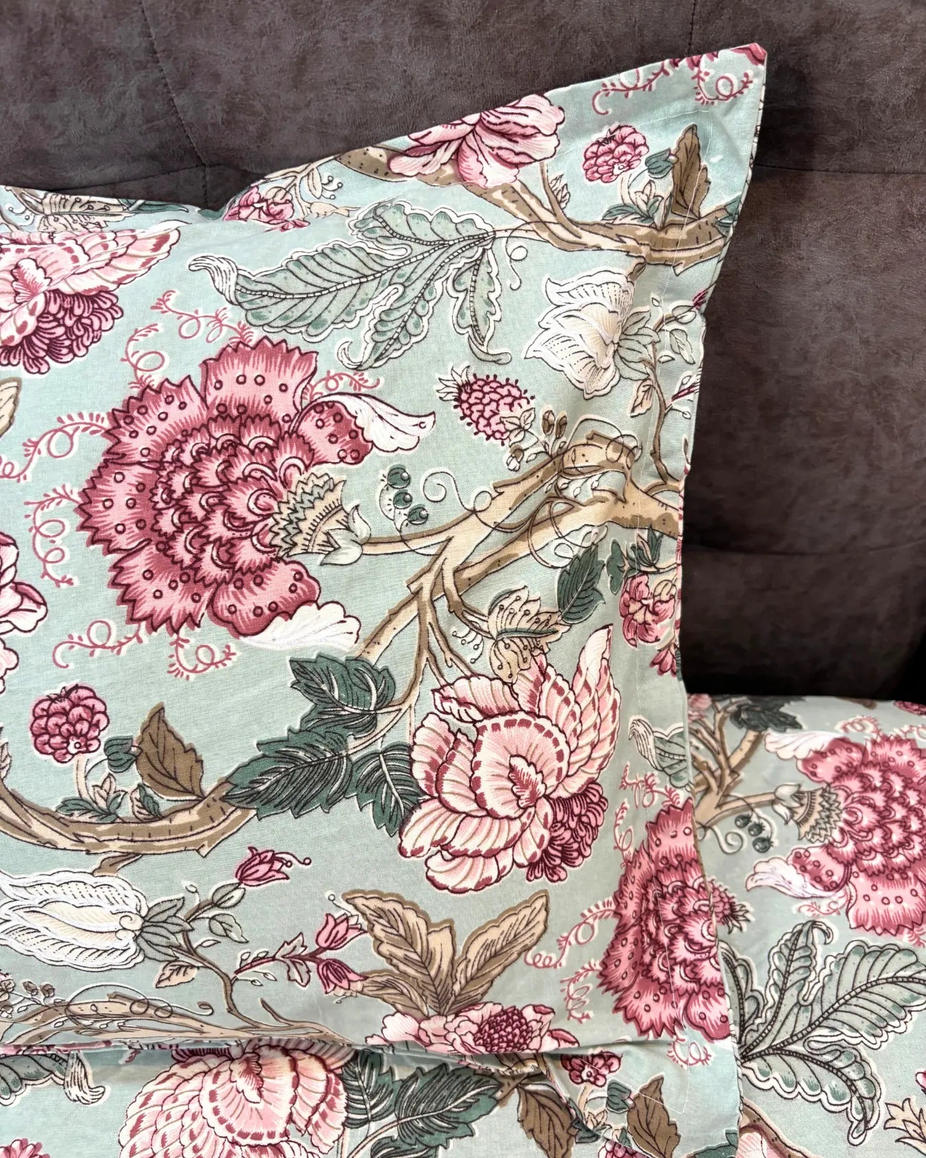 Mint Green & Pink Floral Premium King Fitted Bedsheet With 2 Pillow Covers HOME SAARTHI