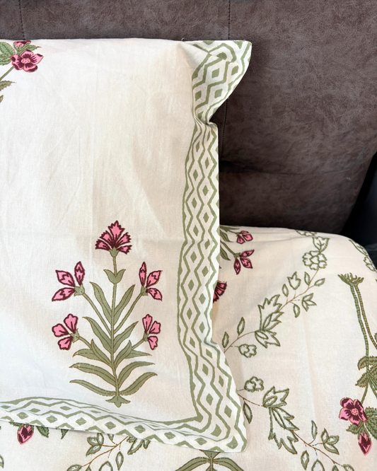 Cream and Sage Floral Jaipuri Cotton King Bedsheet With 2 Pillow Covers