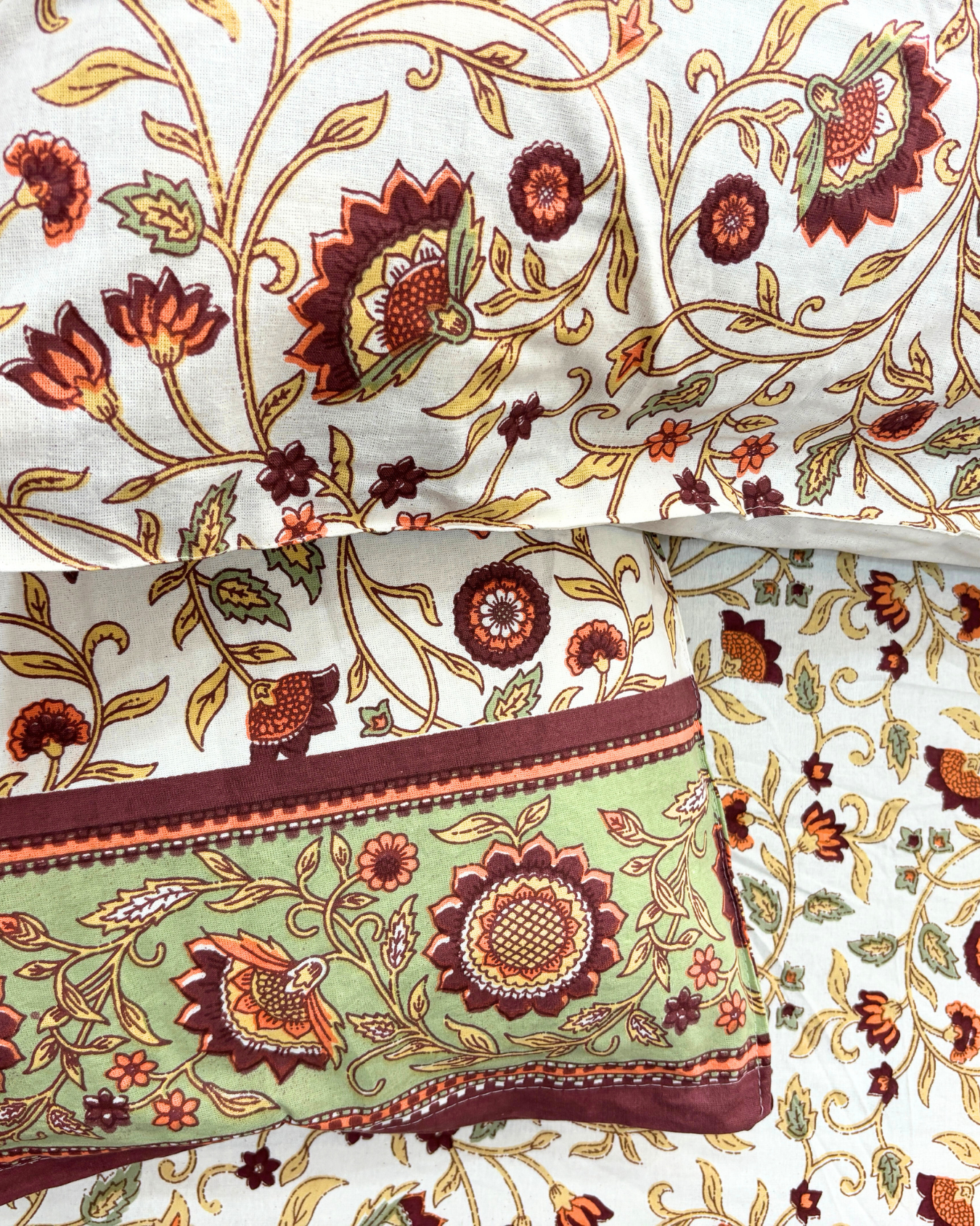 Cream & Maroon Floral Premium King Fitted Bedsheet With 2 Pillow Covers HOME SAARTHI