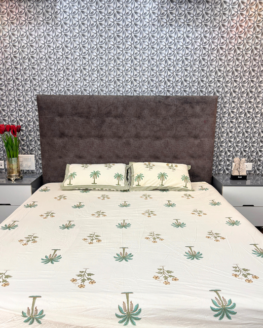 Ivory & Green Tropical Floral Premium King Fitted Bedsheet With 2 Pillow Covers