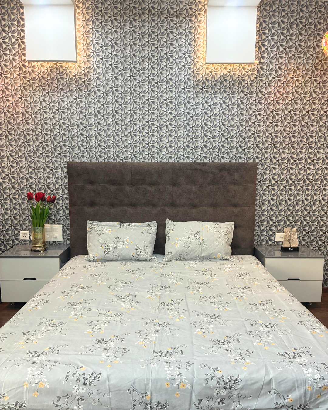 Soft Grey Floral King Size Bedsheets with Quilted Pillow Covers HOME SAARTHI